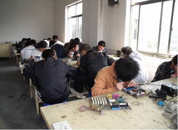 湖南計算機主板技術專業(yè)培訓 招生指南與就業(yè)前景分析